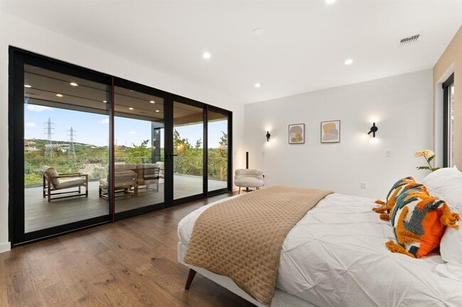 Building Photo - 14707 Little Fox Trail