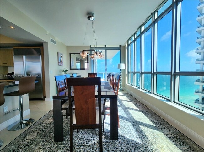 Building Photo - 3535 S Ocean Dr