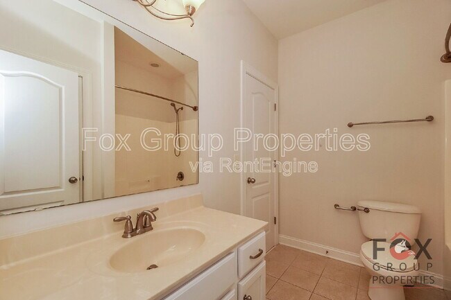 Building Photo - 117 Byers Commons Dr