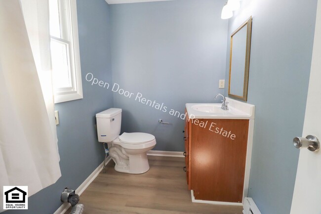 Building Photo - 5104 Eastwick Dr