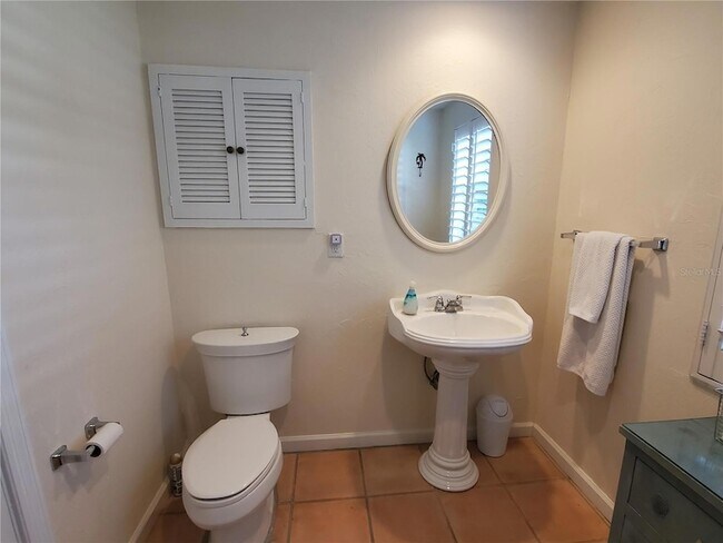 Building Photo - 2745 Cardwell Way