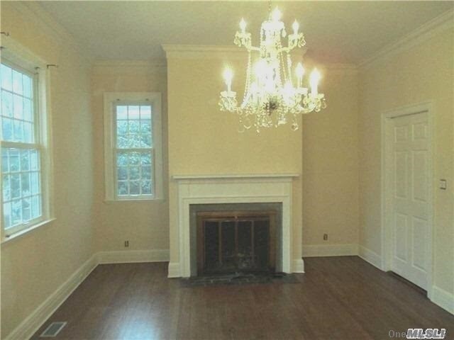 Building Photo - 9 Duke of Gloucester