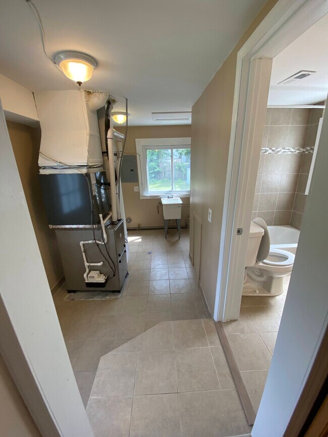 Building Photo - 35807 Schley Ave