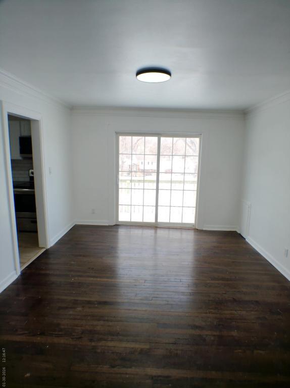 Building Photo - 5302 N Spruce Ave