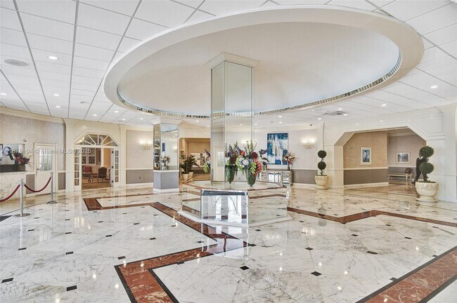Building Photo - 3800 S Ocean Dr