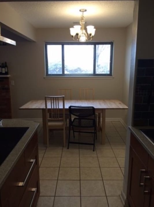 Building Photo - PRE LEASE: Large Updated 2 Bed 1.5 Bath Condo Close To Campus!