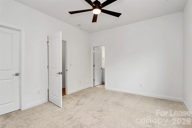 Building Photo - 3956 Hager Dr