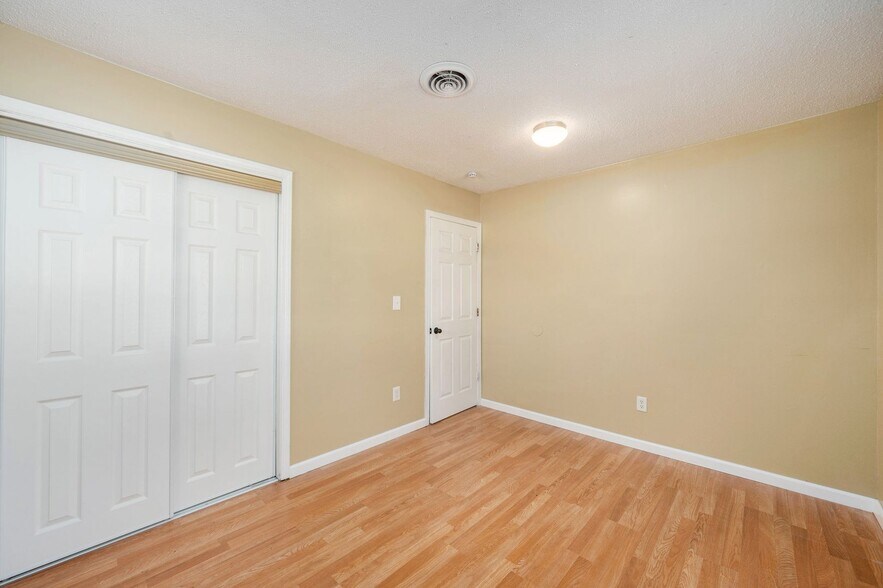 Building Photo - 18733 E Blackhawk Trail