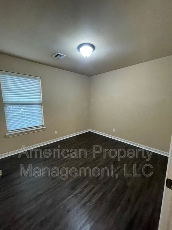 Building Photo - 13022 E 133rd Pl N