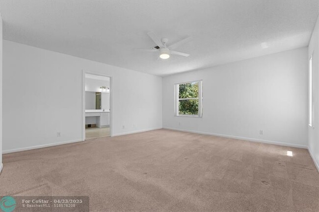 Building Photo - 4565 Purdue Dr