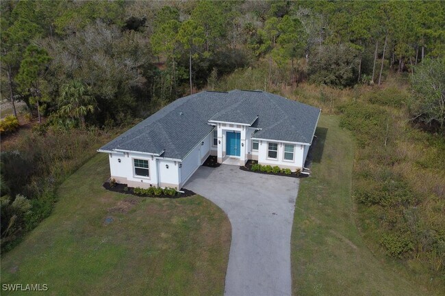 Building Photo - 2793 72nd Ave NE