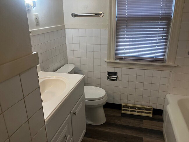Building Photo - Charming 3-Bedroom Home with Unique Detail...
