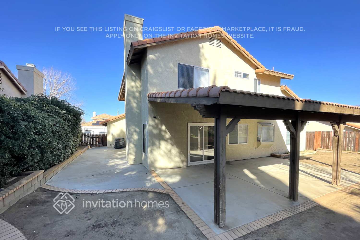 Building Photo - 3120 Crowne Dr