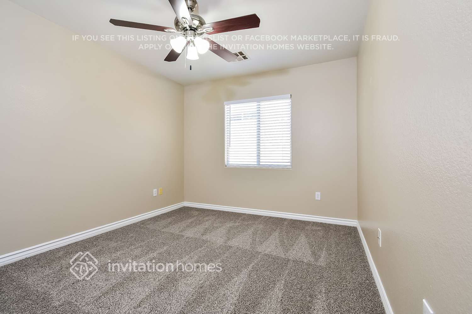 Building Photo - 3832 N Goldfield St