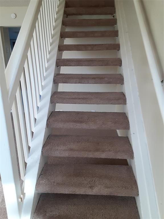 Building Photo - 3206 Mossrock Dr