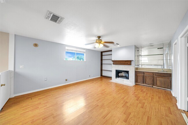 Building Photo - 13014 Skymeadow Dr