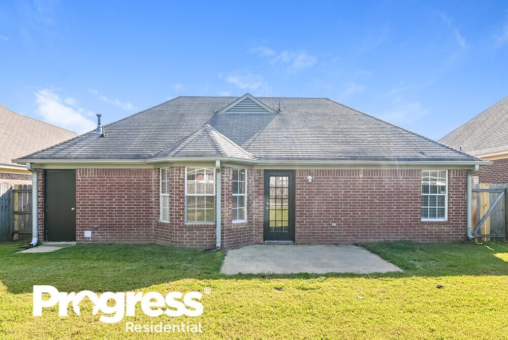 Building Photo - 7261 Durango Dr