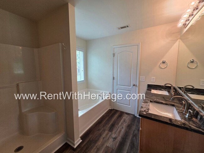 Building Photo - 202 Summergate Ln.