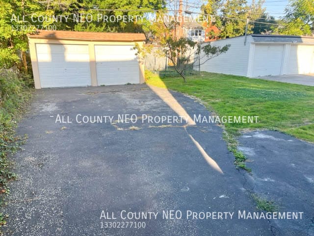 Building Photo - 1272 Avondale Rd