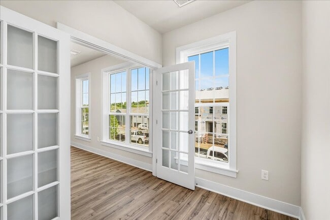 Building Photo - BRAND NEW TOWNHOME for LEASE