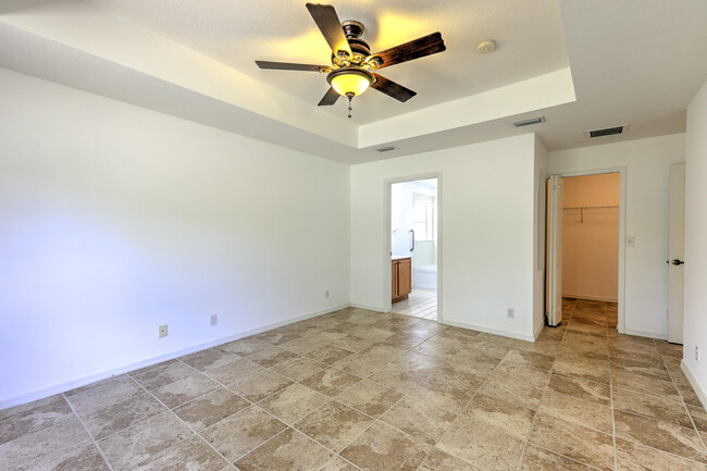 Building Photo - 3514 SW Zullo St