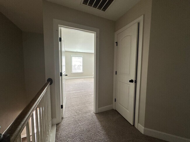 Building Photo - 4BED / 2.5BATH BEAUTIFUL HOME IN ANDERSON ...