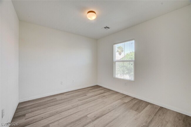 Building Photo - 7333 Camden Pine Ave