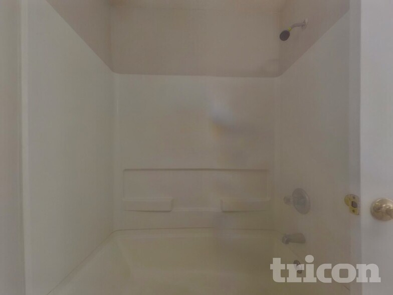 Building Photo - 5730 Wellborn Creek Dr