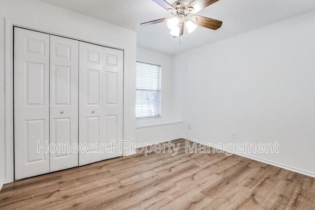 Building Photo - 204 Gerrish St
