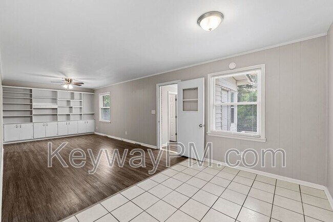 Building Photo - 1823 Pisgah Rd