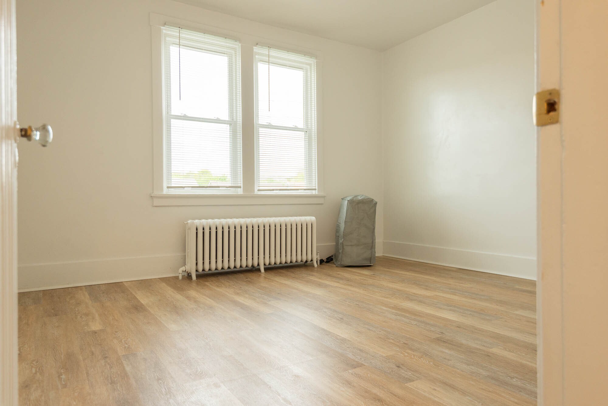 Remodeled 2nd Bedroom - 1170 Jancey St