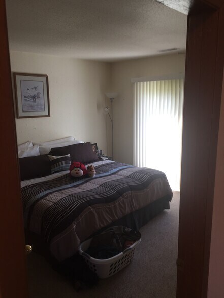 Building Photo - 1527 Jefferson St