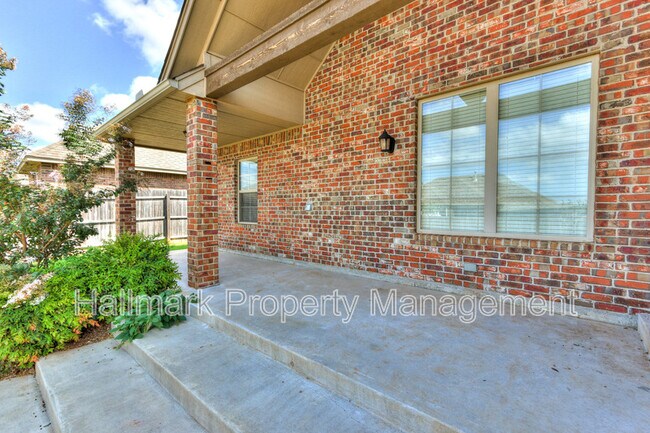 Building Photo - 1101 Ryan Rd