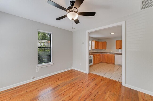 Building Photo - 1709 Clifford Ave