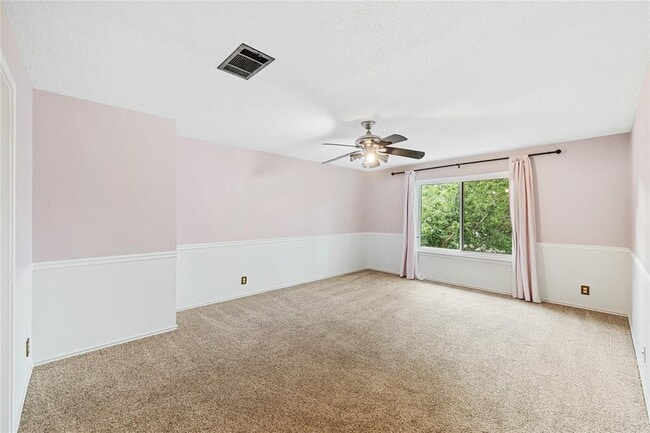 Building Photo - 9626 Dalewood Dr
