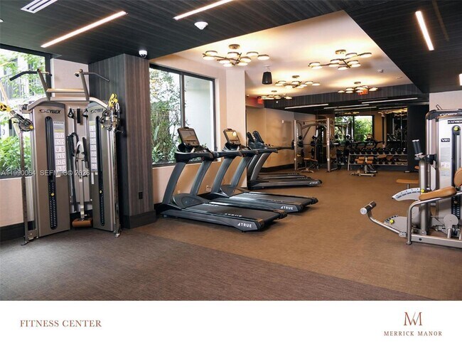 Building Photo - 301 Altara Ave