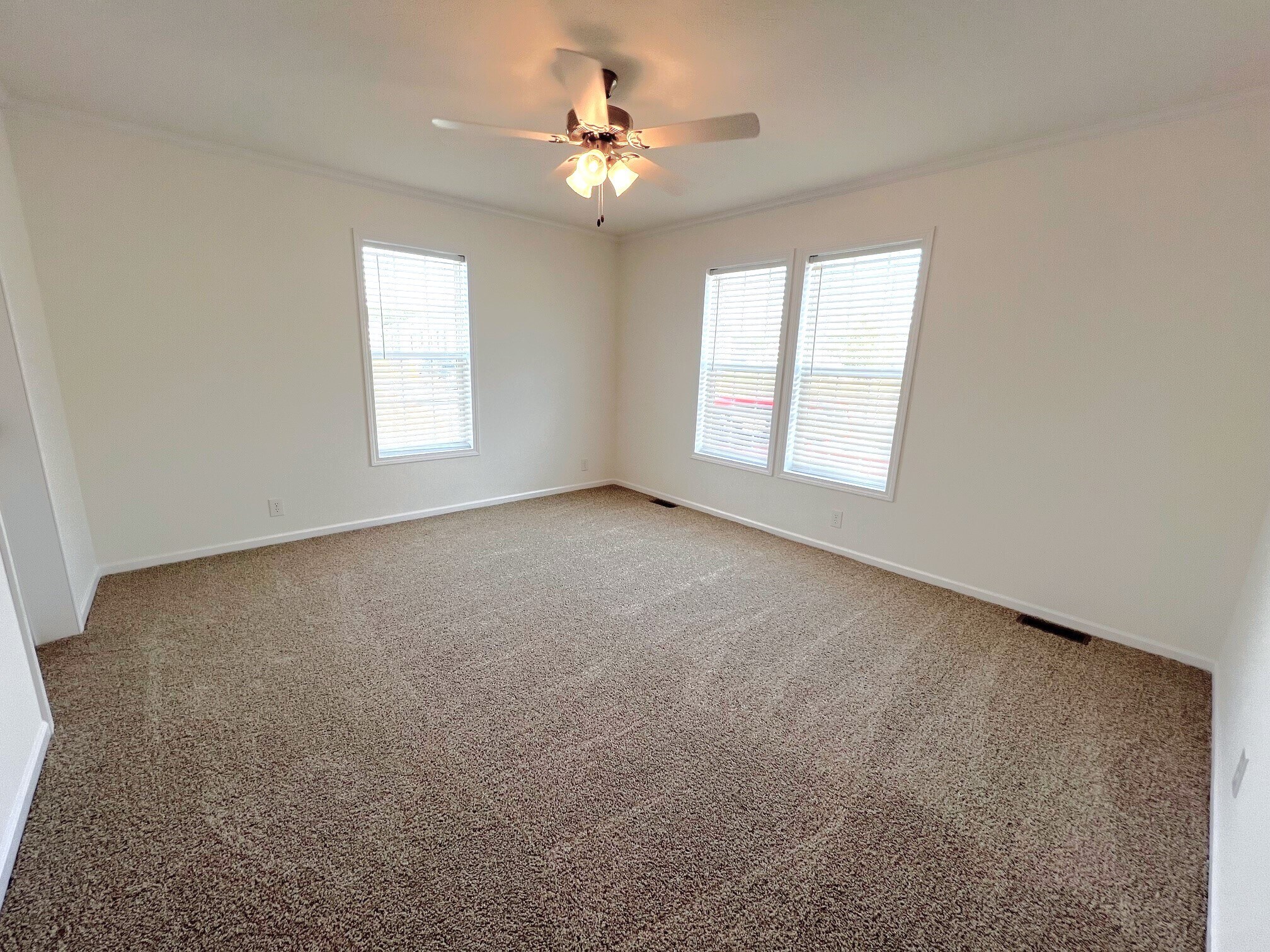 Building Photo - 5354 Coventry Dr