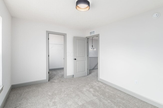 Building Photo - 55 Brehl Ave