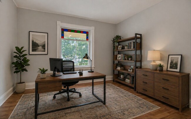 Building Photo - 811 Park St SW