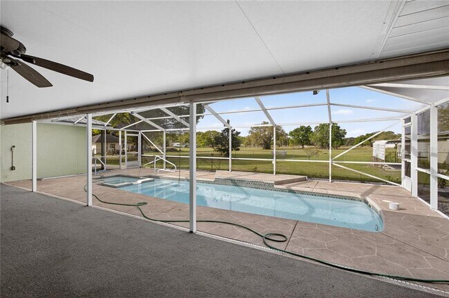 Building Photo - 2065 Oak Beach Blvd