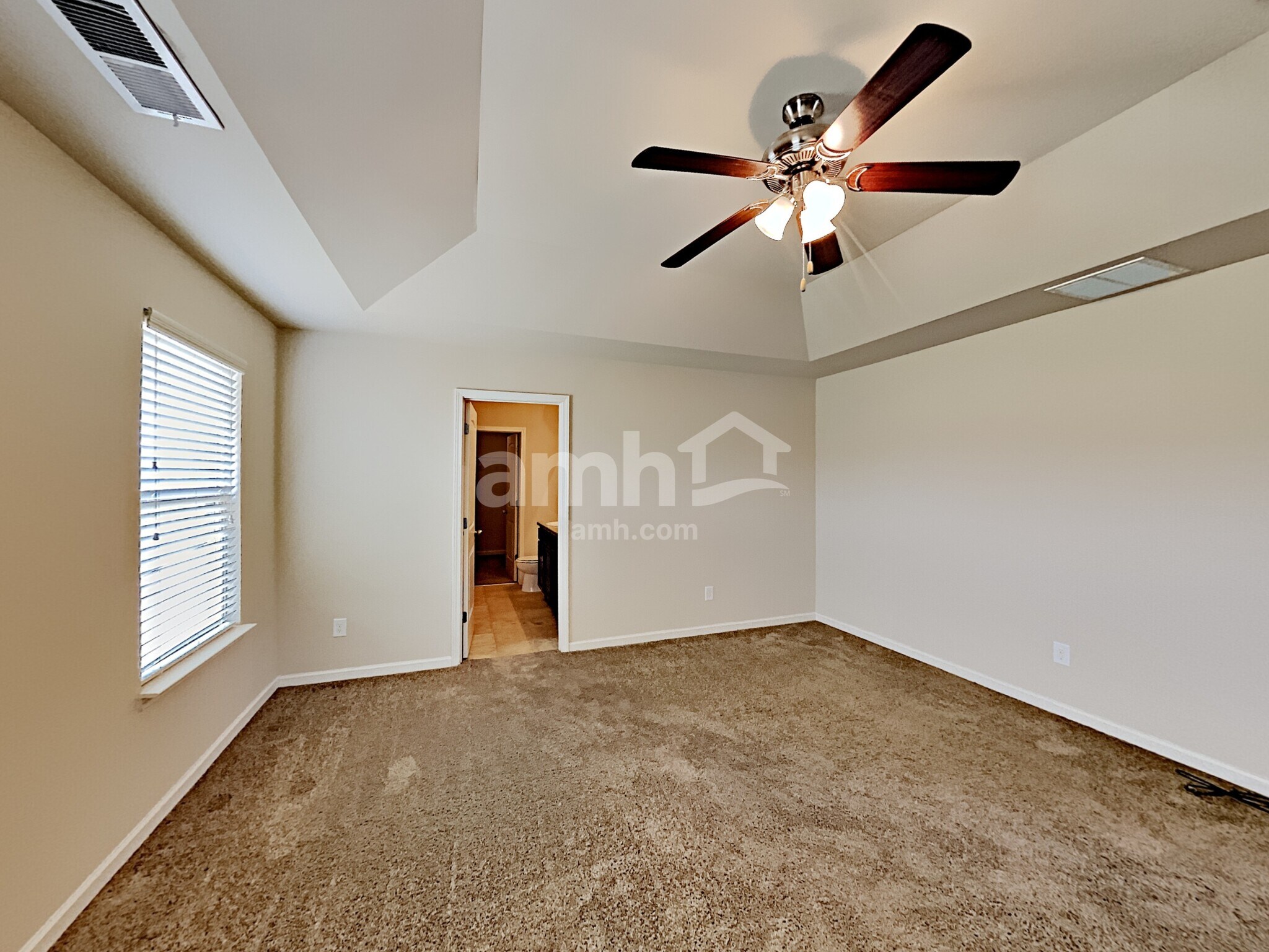 Building Photo - 248 Bandelier Cir