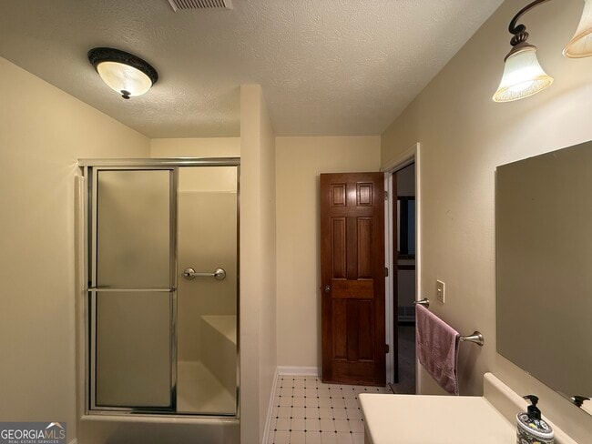 Building Photo - 1084 Macedonia Rd