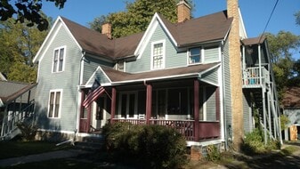 Building Photo - 416 N Huron St