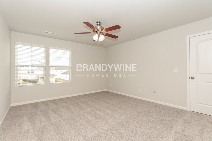 Building Photo - 329 Dearborn Sta Dr