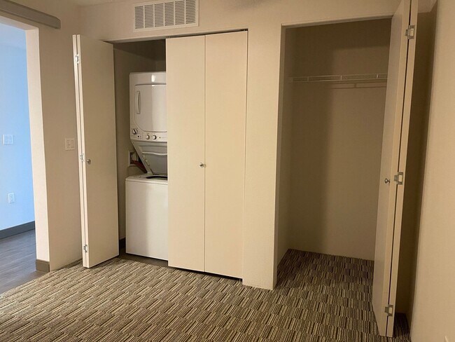 Building Photo - Come live with us at Hale Ka Lae! 2x2