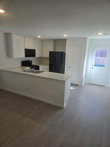 Building Photo - 229 Bable Run Dr