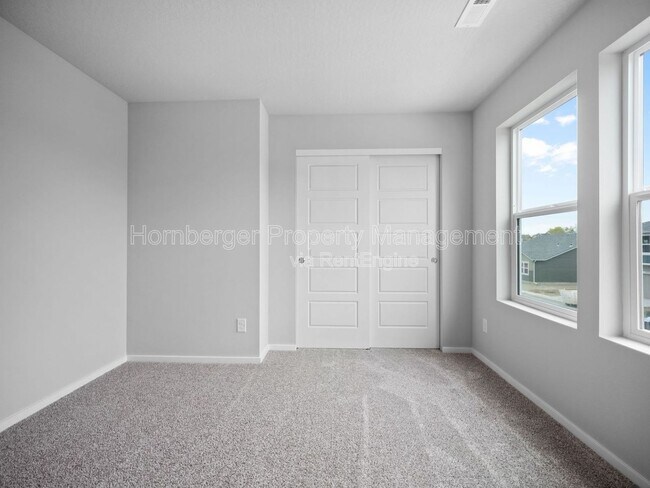 Building Photo - 5817 W Georgetown Ln