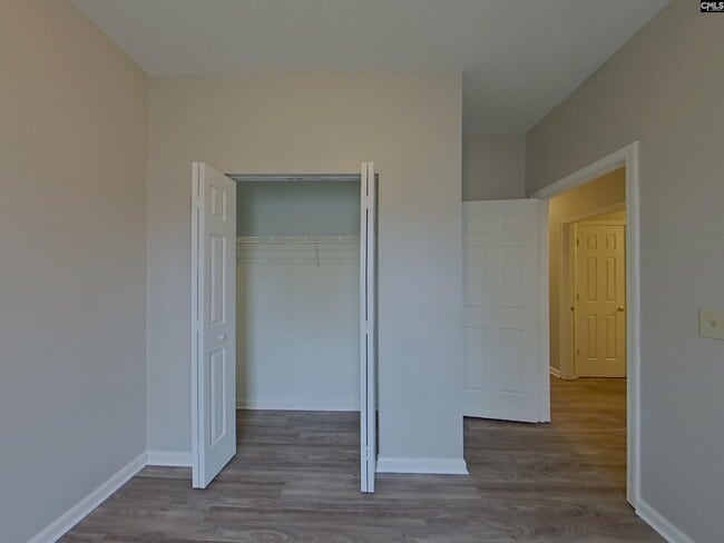 Building Photo - 62 Sweet Thorne Cir