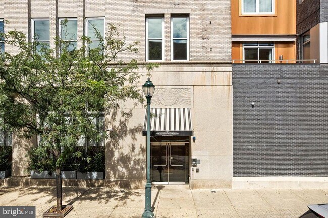 Building Photo - 1101 Locust St