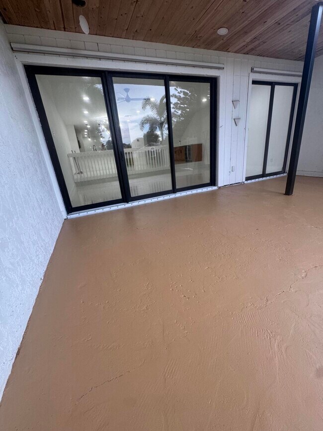 Building Photo - 12416 Westhampton Cir